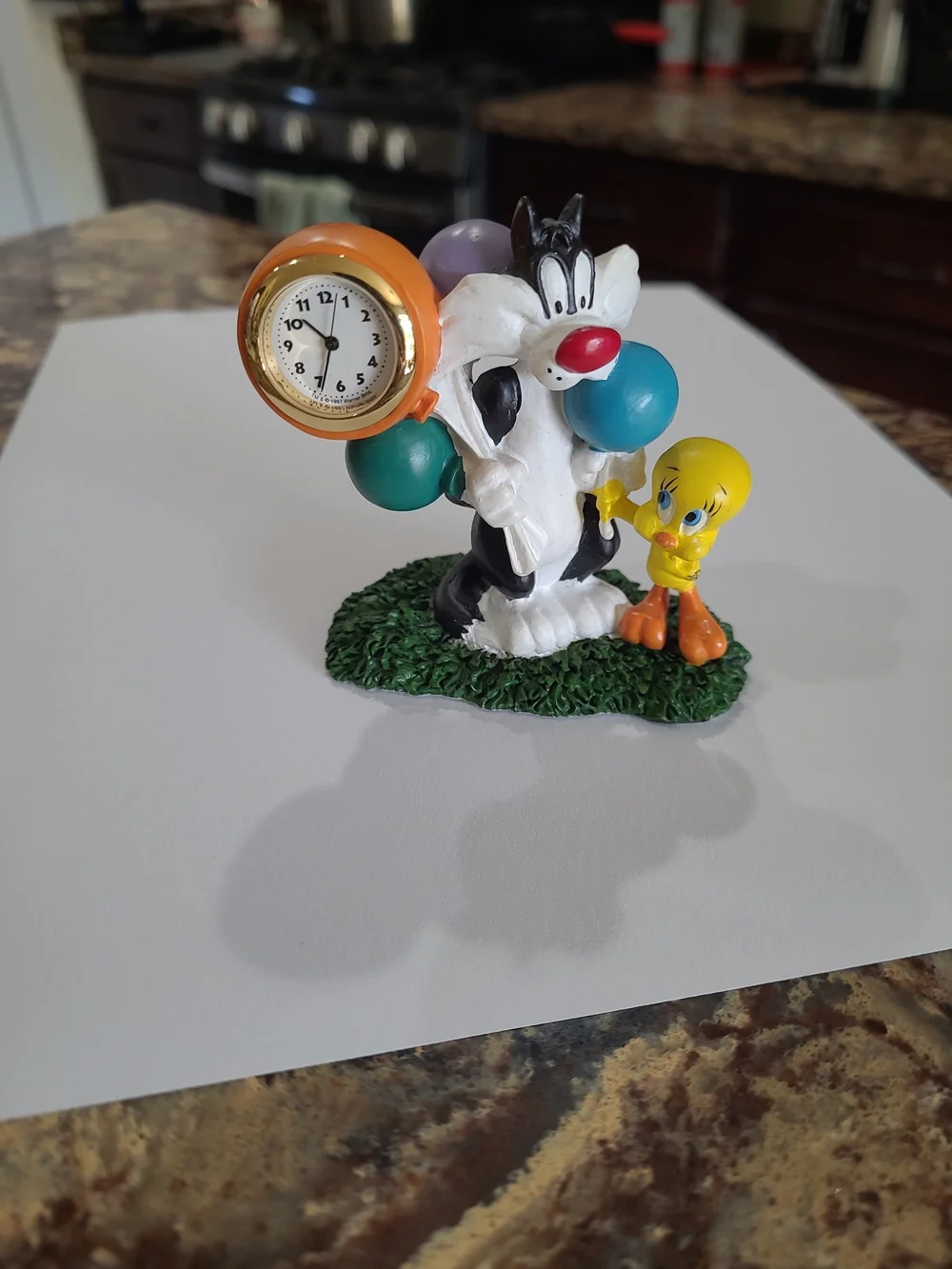 Vintage 1997 Looney Tunes Sylvester & Tweety Miniture Clock Fugure-Working